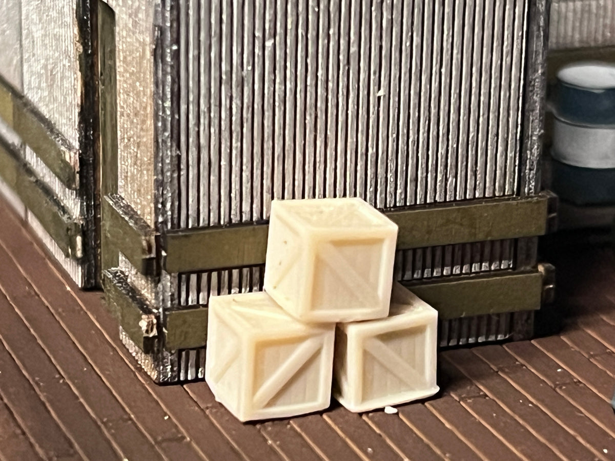 HO scale wooden shipping crates, pack of 6, unpainted model railway scenery