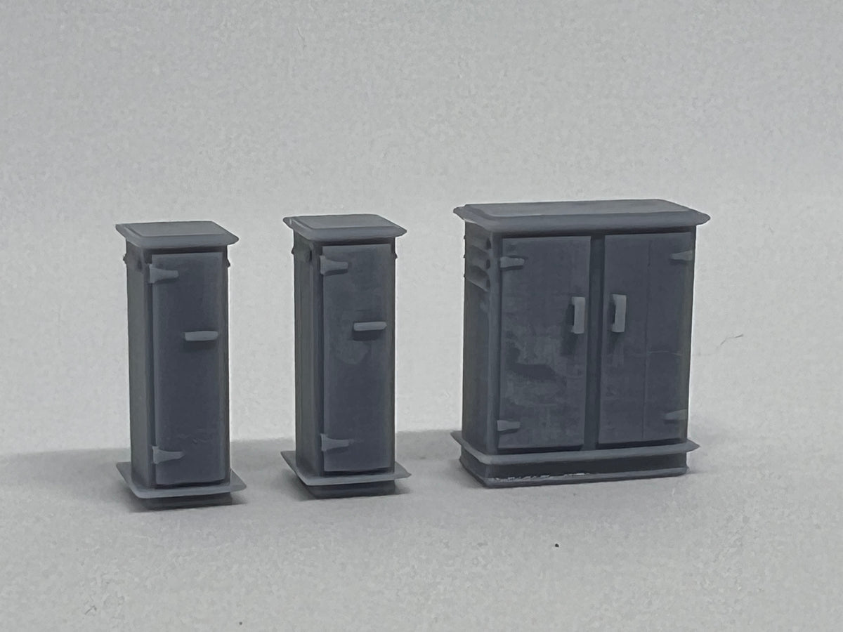 Flat roof relay boxes, set of 3, model railway trackside detail